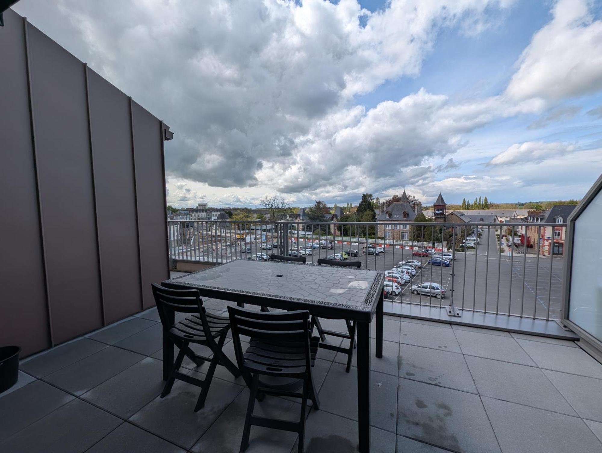 Appartement Les Terrasses Du Haras à Lamballe Extérieur photo